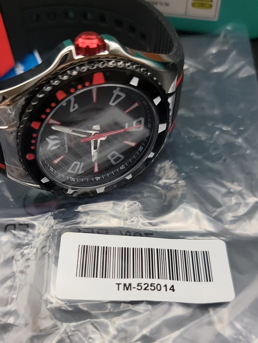 NEW 🏁 TechnoMarine Racing Legends Men's Watch - 44mm. Black Red White TM-525014